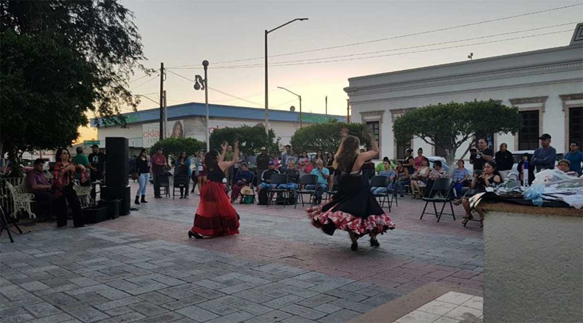 Presentan en el malecón “Noches Universitarias” con actividades artístico-culturales