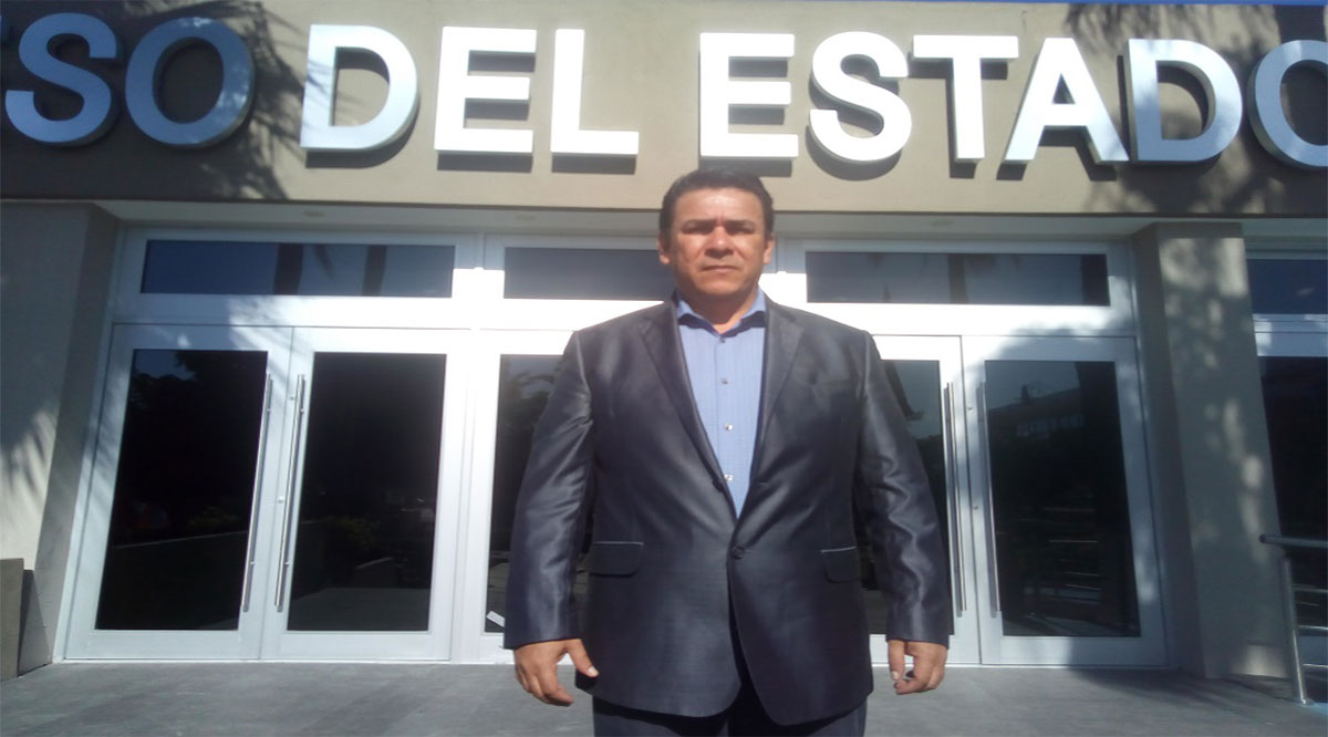 Eligen a Carlos Oswaldo Zambrano como comisionado del ITAI