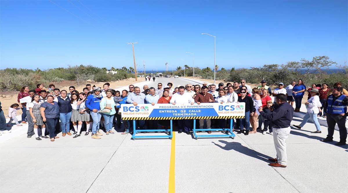 Entregaron pavimentación de la calle Antonio Verdugo en Los Barriles