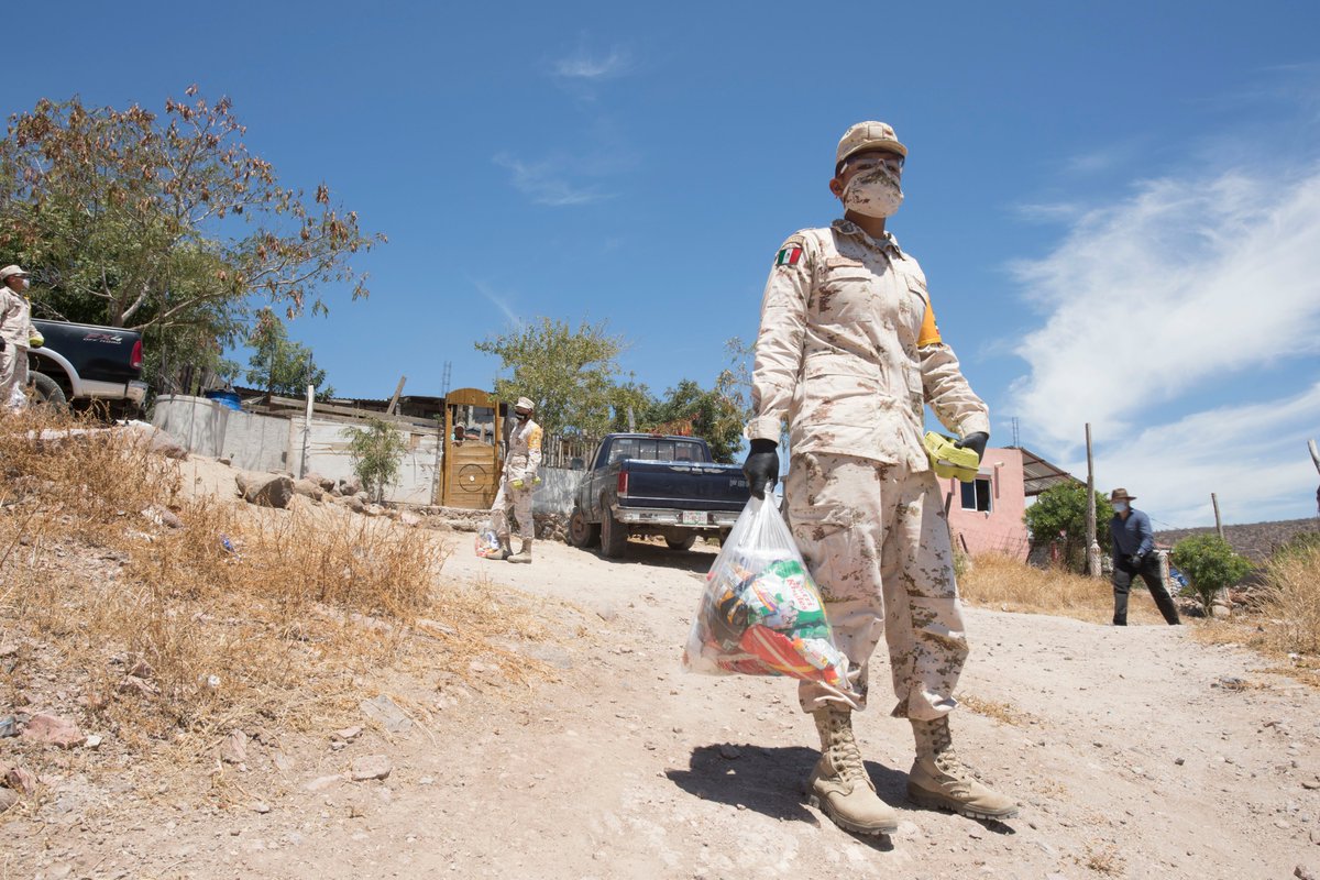 Distribuye la Alianza Comunitaria BCS despensas para 15 días en La Paz y La Paz