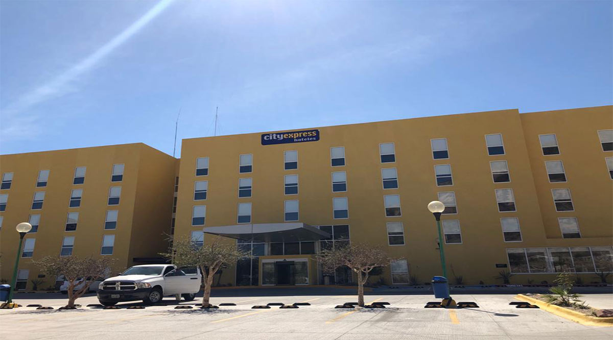 Cerraron temporalmente 125 hoteles en La Paz