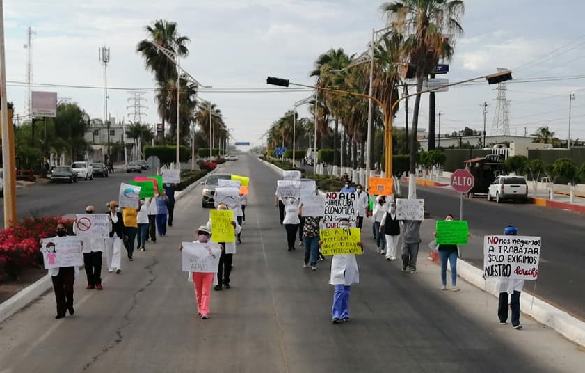 Marcha personal de salud en Ciudad Constitución; piden apoyo contra el Covid-19