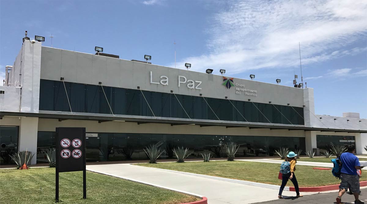 Instalarán laboratorios de pruebas Covid-19 en los Aeropuertos de La Paz y Los Cabos