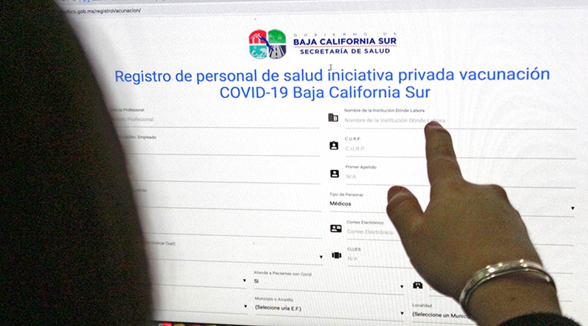 Censa gobierno de BCS a personal de salud privada para recibir vacuna contra el Covid-19