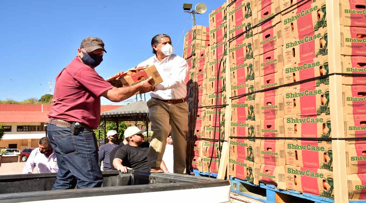 Distribuyen en Mulegé 32 toneladas de tomate a la población vulnerable