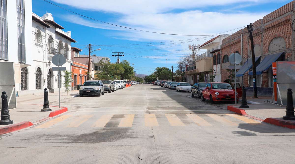 Abren calles rehabilitadas en el Centro Histórico de La Paz