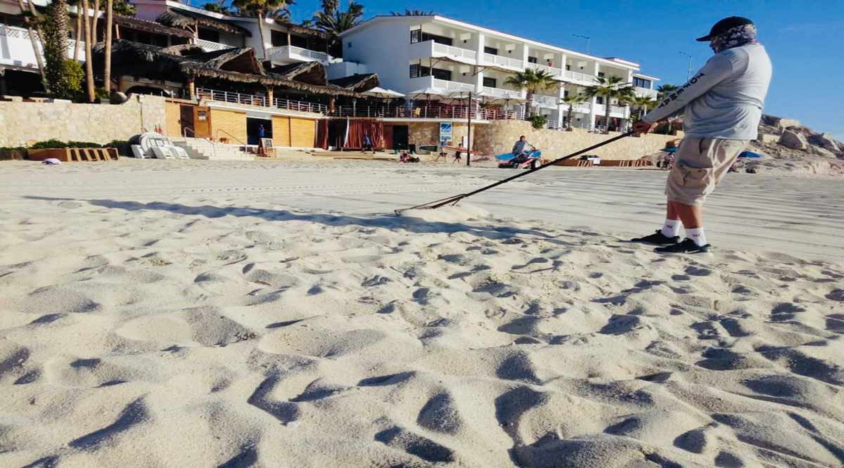 Están abiertas 11 playas en Los Cabos con aforos del 50%