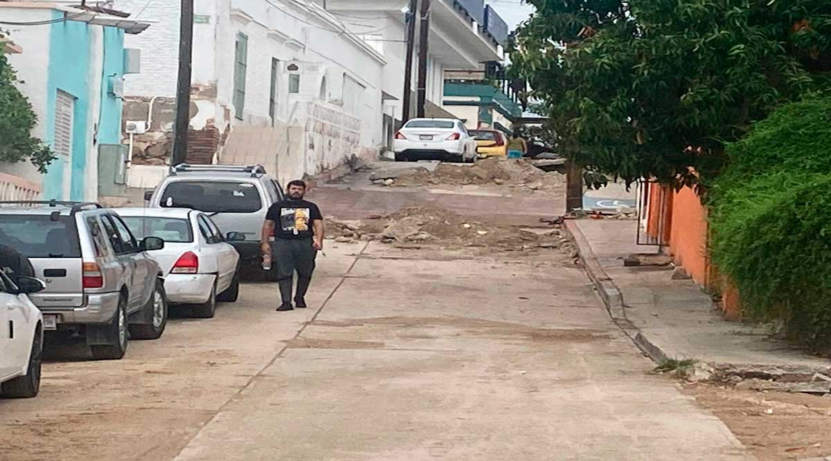 Asegura Alcaldesa de Los Cabos que entregará las pavimentaciones en proceso antes de irse