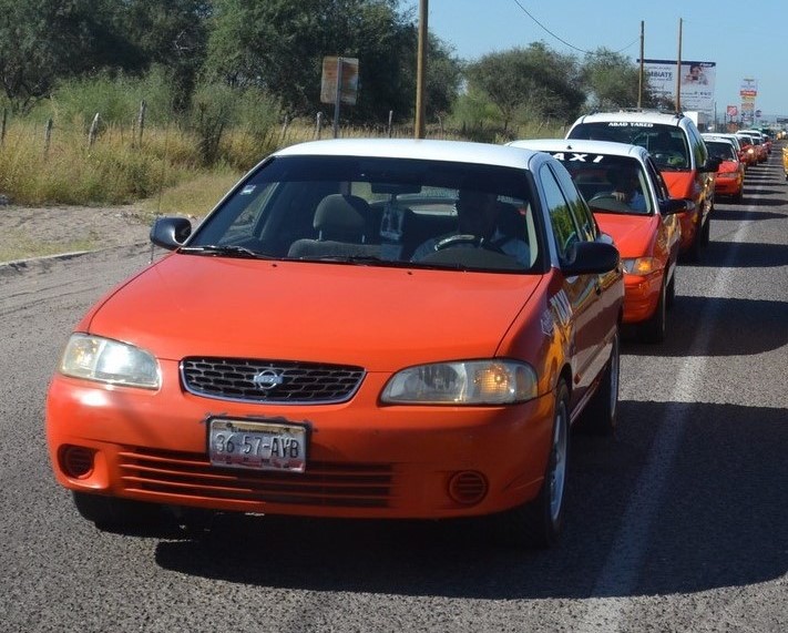 Realizarán estudio de necesidades de los taxistas en Los Cabos