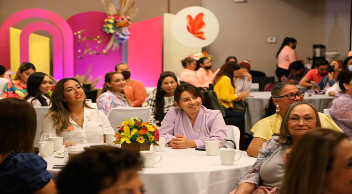 Presentó DIF a grupo de mujeres voluntarias Fuerza y Amor por Los Cabos