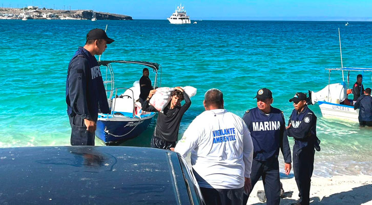 Ha transportado Servicios Públicos 6 toneladas de residuos sólidos de la playa Balandra