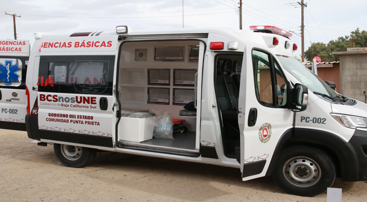 Entregan ambulancia a la comunidad de Punta Prieta