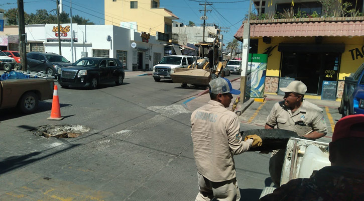 Clausuran pozo de visita en el Centro de CSL