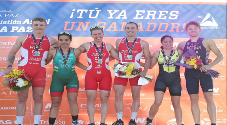 Ganaron Dominika Jamnicky y Aiden Longcroft la categoría Elite el Triatlón Astri La Paz