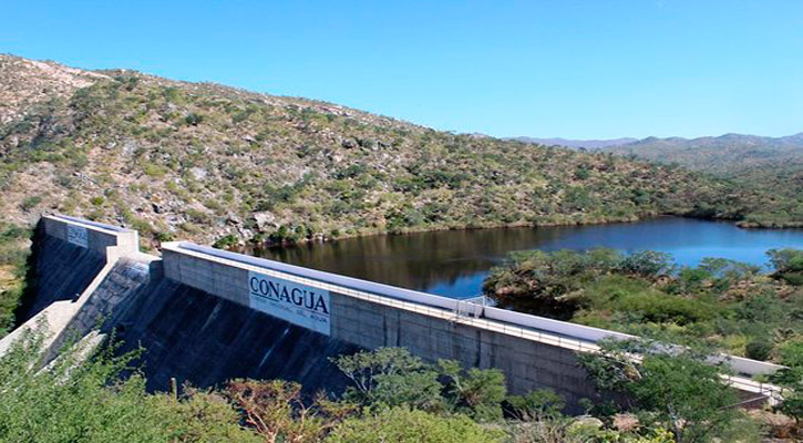 Buscan Gobernador y Alcaldesa de La Paz aval de Conagua para potabilizar agua de la presa de La Buena Mujer