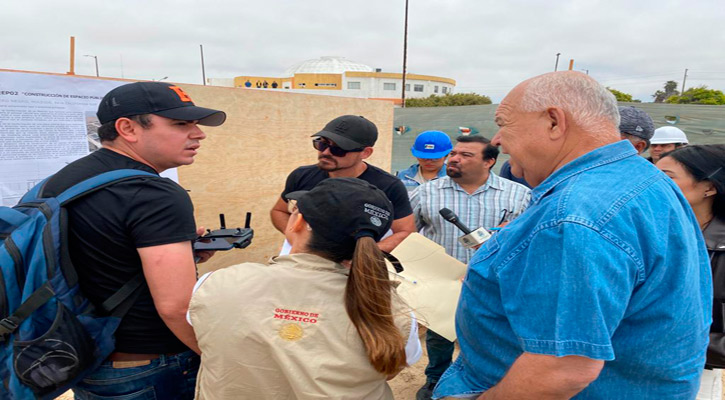 Supervisan obras en estadio de beisbol en Guerrero Negro y de futbol en Bahía Tortugas