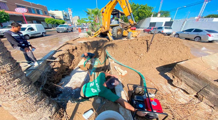 Más de 10 colonias del sur de La Paz sin servicio de agua por una fuga en el acueducto