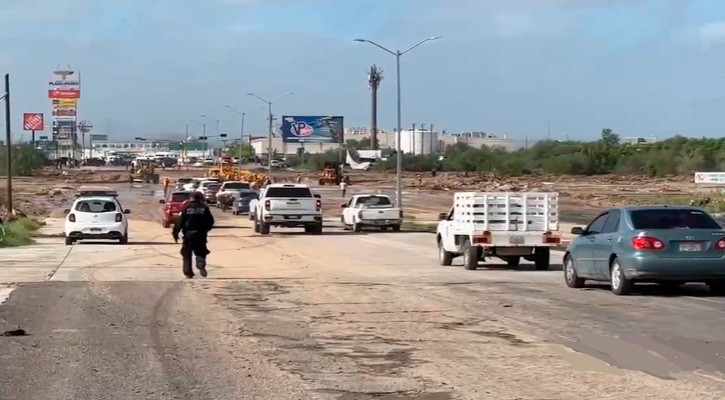 Se recuperan paulatinamente los servicios en La Paz tras el paso de “Norma”