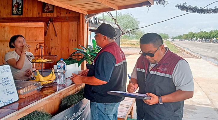 Ha retirado la Coepris a más de 40 puestos semifijos con venta de alimentos en La Paz y Los Cabos