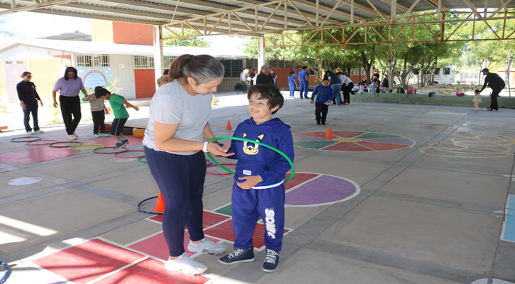 Realizaron en el CAM “Luz Davis de Mendoza” actividad recreativa entre padres e hijos