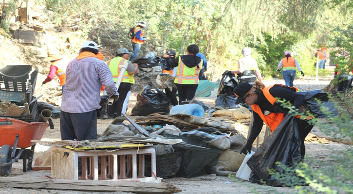 Sanción por hasta 13 mil pesos a quien se sorprenda tirando basura en arroyos o vía pública en La Paz