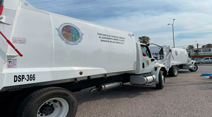 Entran en funciones 15 nuevos camiones recolectores de basura en CSL