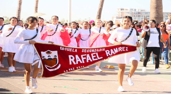 Estiman serán 4 mil personas en La Paz las que participen en el desfile de la Revolución