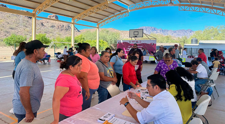 Realizó DIF Loreto jornada de asistencia “Échale Montón y Hagámoslo en Grande”