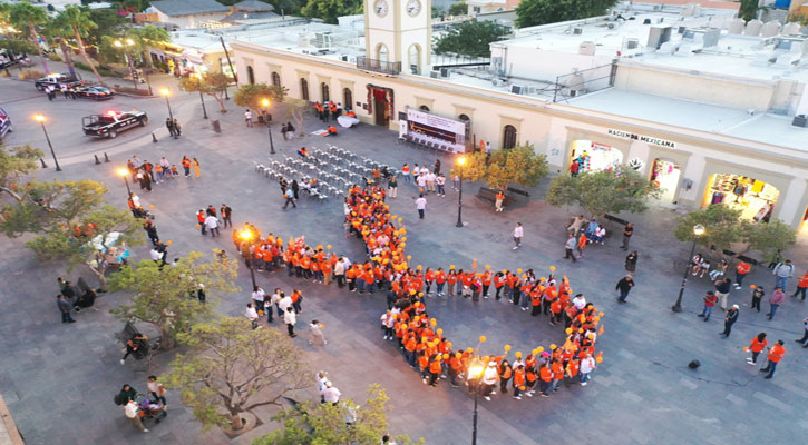 Realizaron megamarcha en Los Cabos por Día Internacional de la Eliminación de la Violencia Contra las Mujeres