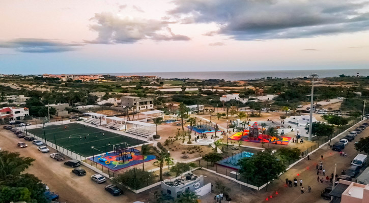 Entregaron Gobernador y Alcalde de Los Cabos parque polideportivo en SJC