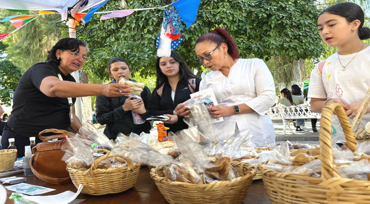 Todos Santos se consolida como referente turístico en el Festival de Pueblos Mágicos