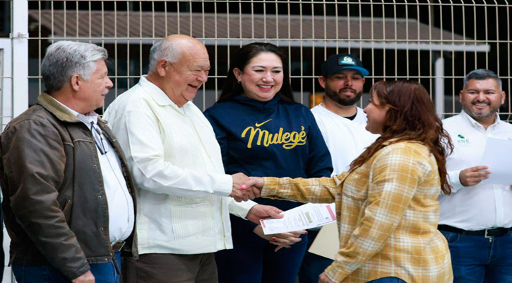 Entregó el Gobernador apoyos productivos pesqueros en Santa Rosalía