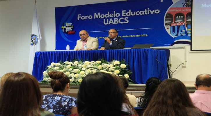 Culminó Foro de la UABCS para diseñar un nuevo modelo educativo con participación de diversos sectores