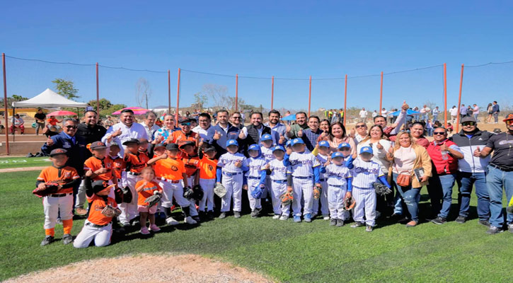 Inauguran unidad deportiva en la comunidad de La Playa; donación que une esfuerzos del gobierno de Los Cabos y la IP  