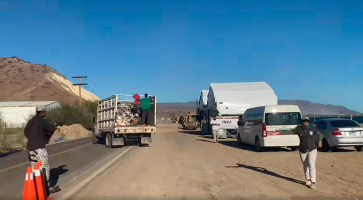 ‘Polleros’ eluden puntos de revisión en la carretera de BCS, por eso cambian de lugar