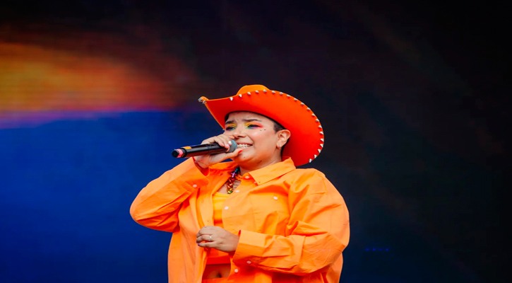 Danza, música y DJ’s en el escenario del IMM durante el Carnaval La Paz 2025