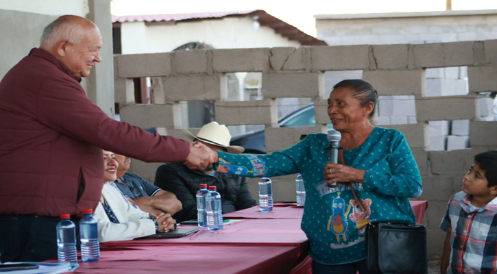 Convoca Víctor Castro a ganaderos de Loreto a enfrentar unidos la sequía